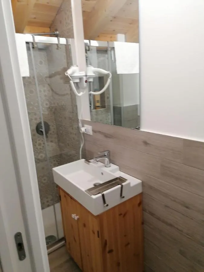 Apartament Home Dante Katania