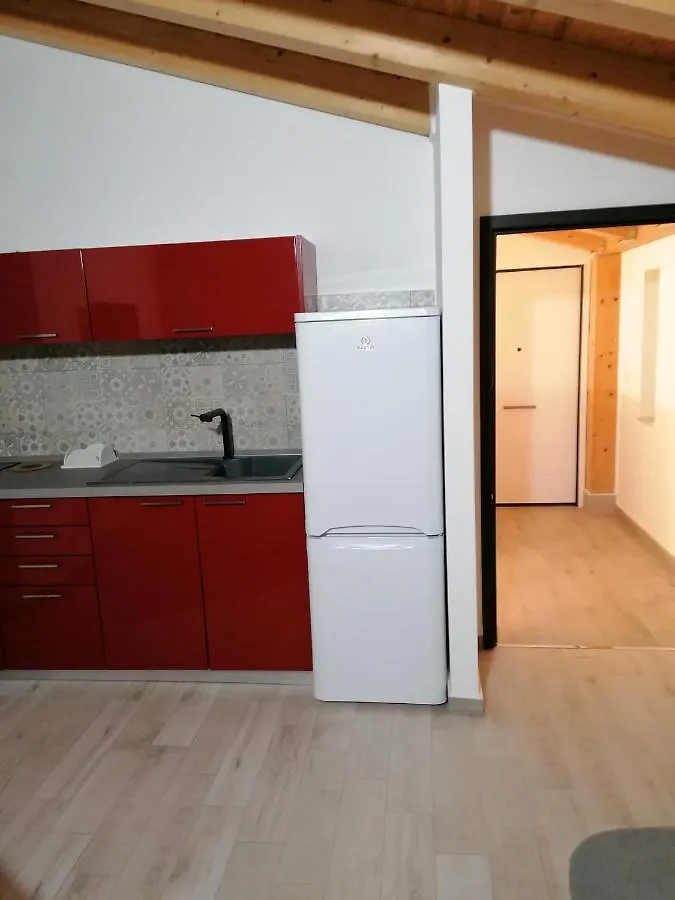 Home Dante Katania
